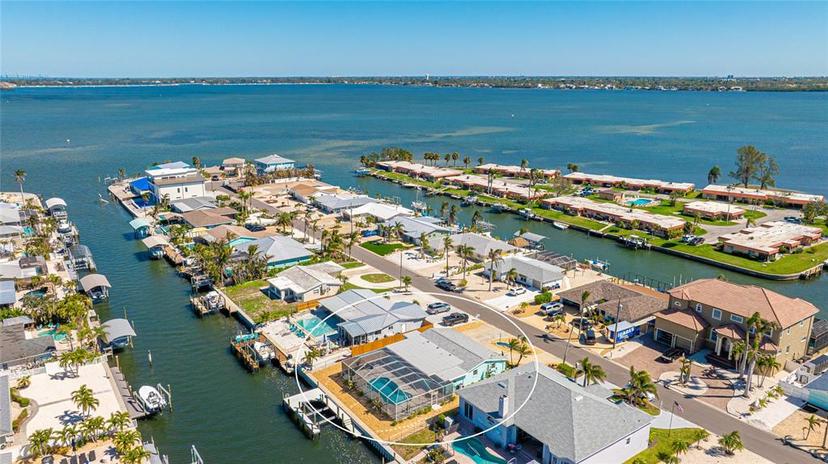 Picture of 3808 Royal Palm Drive, Bradenton FL 34210