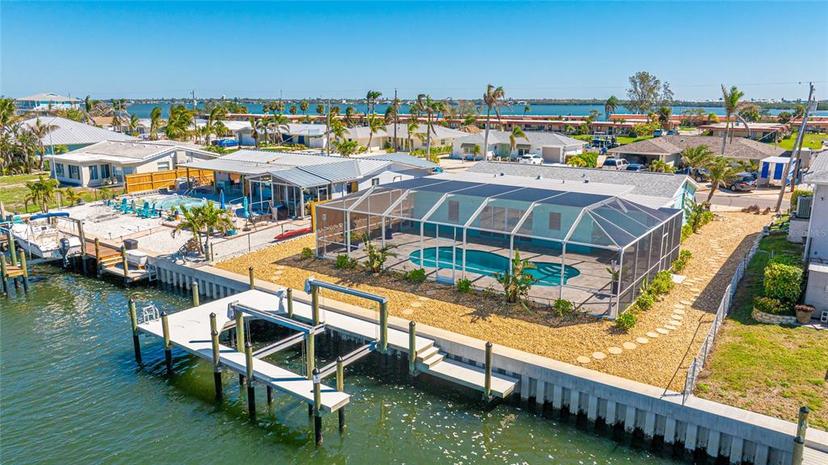 Picture of 3808 Royal Palm Drive, Bradenton FL 34210