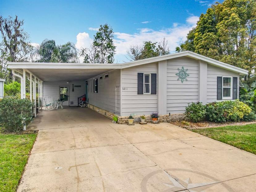 Picture of 3211 Myakka River Road, Tavares FL 32778