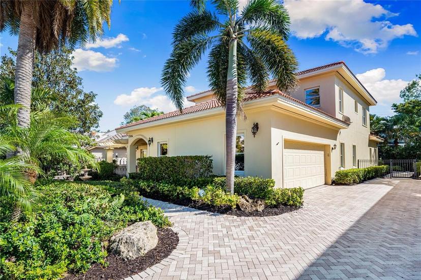 Picture of 1904 Hyde Park Street, Sarasota FL 34239