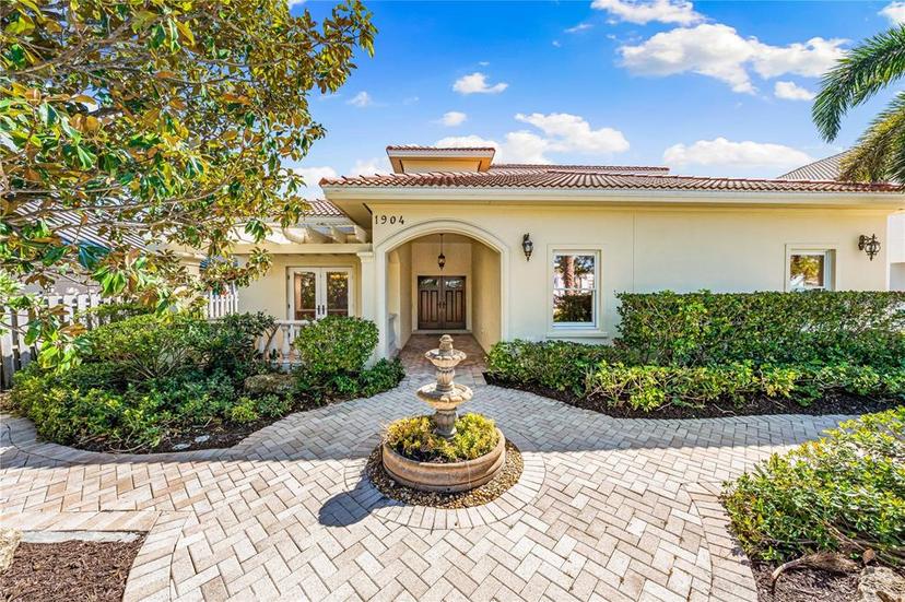 Picture of 1904 Hyde Park Street, Sarasota FL 34239