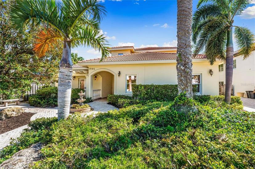 Picture of 1904 Hyde Park Street, Sarasota FL 34239