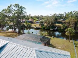 Picture of 908 Tropical Circle Nw, Port Charlotte, FL 33948