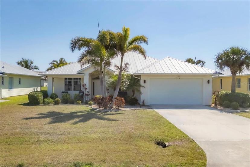 Picture of 25 Medalist Terrace, Rotonda West FL 33947