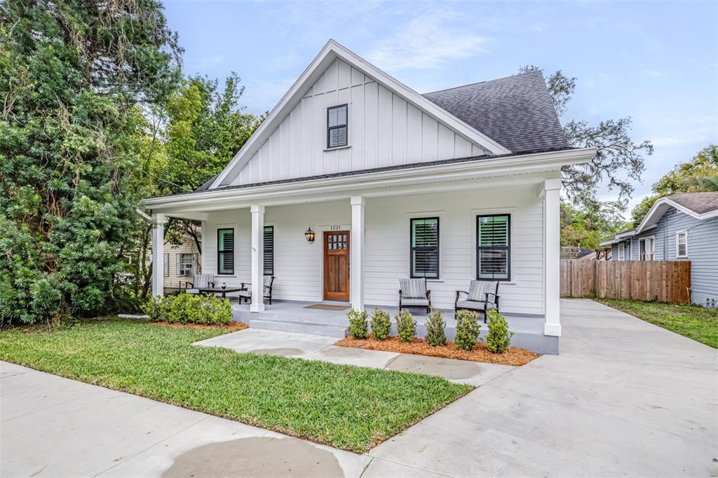 Picture of 1221 E Paris Street, Tampa, FL 33604