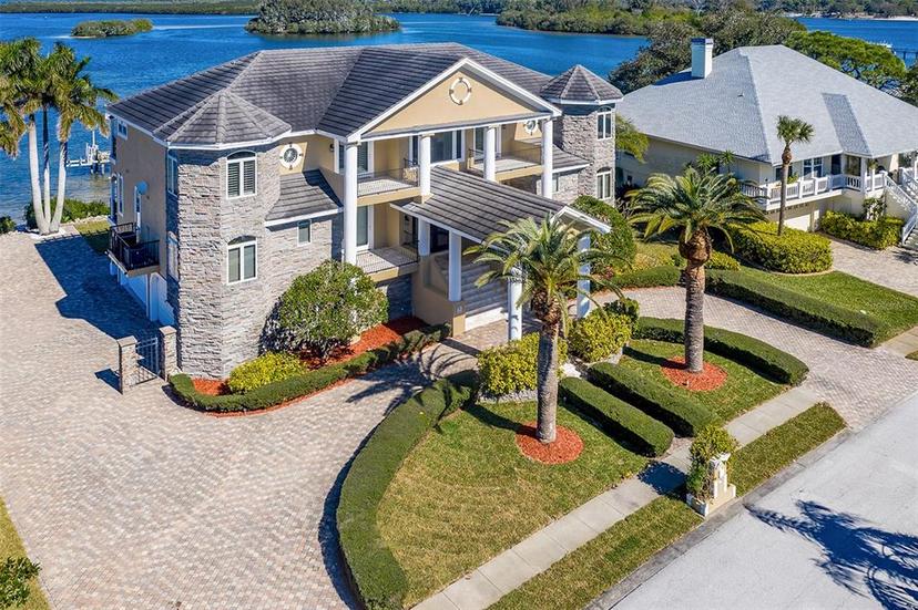 Picture of 2053 N Pointe Alexis Drive, Tarpon Springs FL 34689