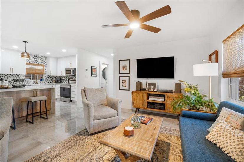 Picture of 1110 S Pine Lake Drive, Tampa FL 33612