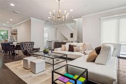Picture of 224 S Audubon Avenue, Tampa, FL 33609