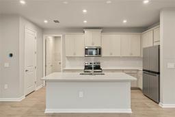 Picture of 20411 Symphony Place, Venice, FL 34293