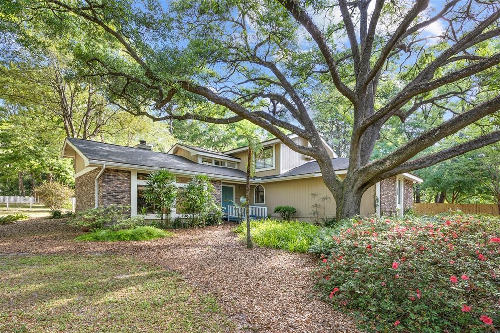 Picture of 8020 NW 1St Place, Gainesville, FL 32607