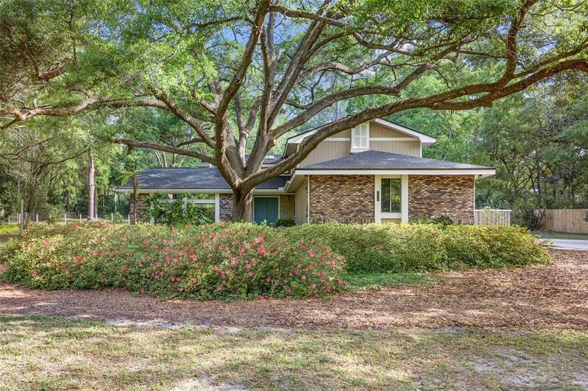 Picture of 8020 NW 1St Place, Gainesville FL 32607