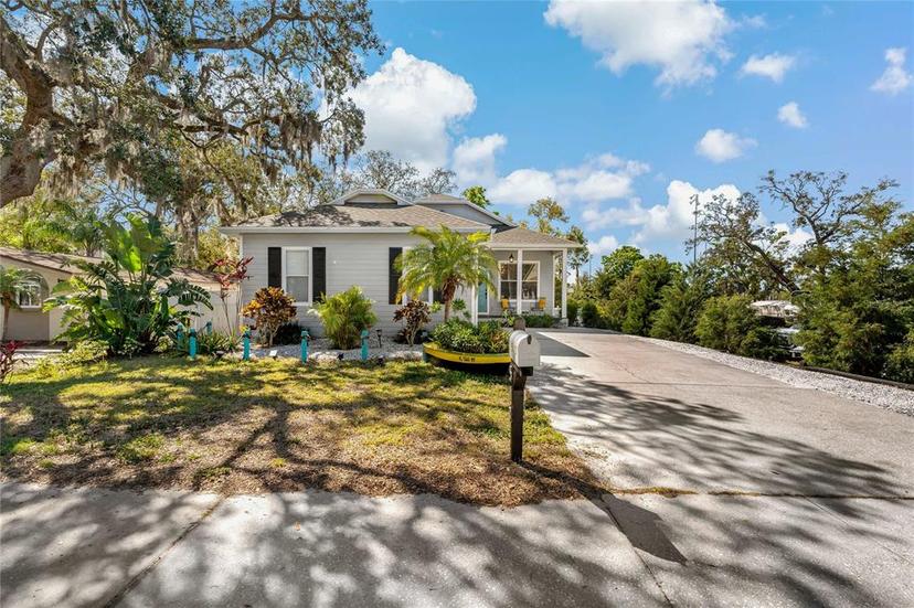 Picture of 513 Meres Boulevard, Tarpon Springs FL 34689