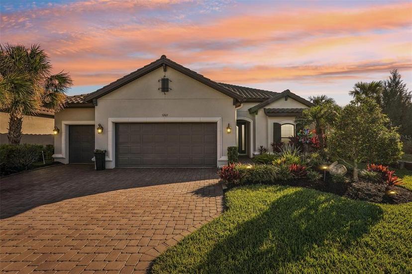 Picture of 5203 Rushmere Court, Palmetto FL 34221