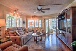 Picture of 1250 N Portofino Drive Unit 201, Sarasota, FL 34242