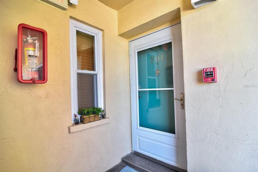 Picture of 1250 N Portofino Drive Unit 201, Sarasota FL 34242