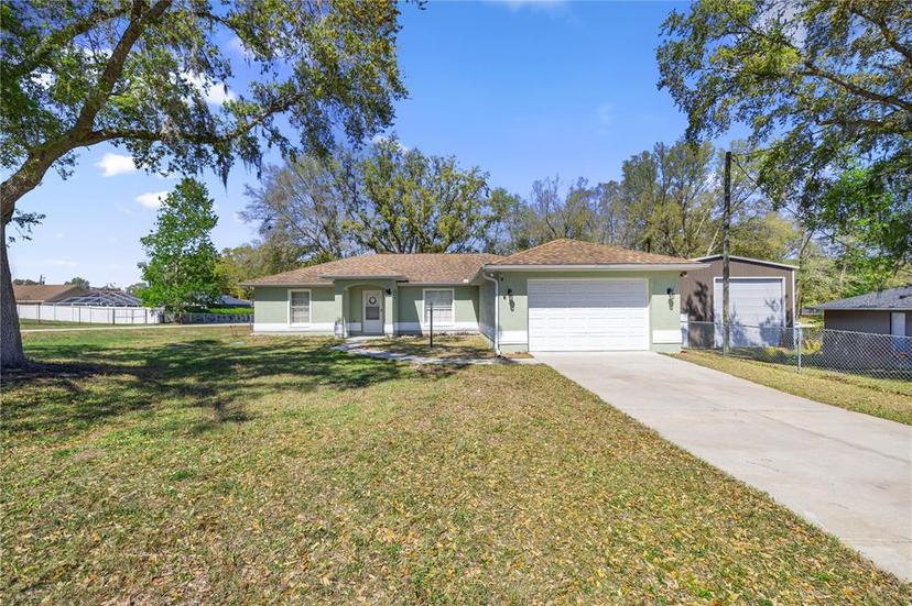 Picture of 8661 SE 159Th Place, Summerfield FL 34491