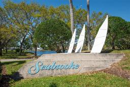 Picture of 1996 Promenade Way, Clearwater, FL 33760