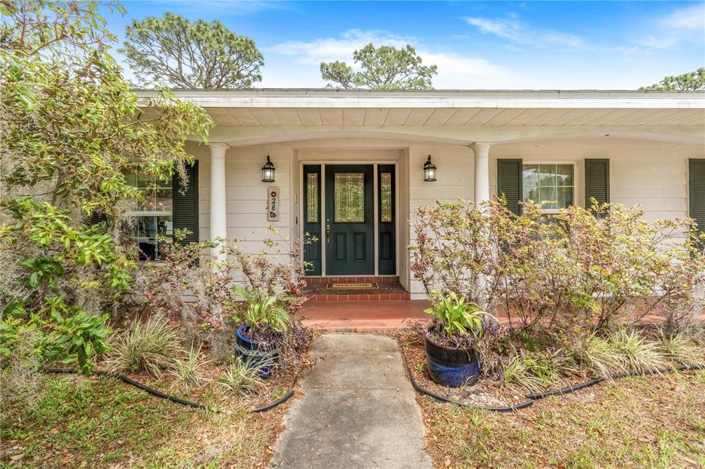 Picture of 28 W Highbanks Road, Debary, FL 32713