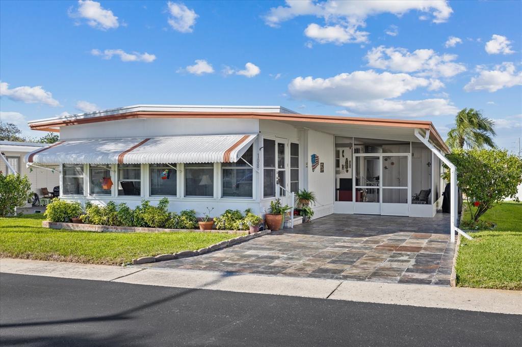 Picture of 39820 Us Highway 19 N Unit 108, Tarpon Springs, FL 34689