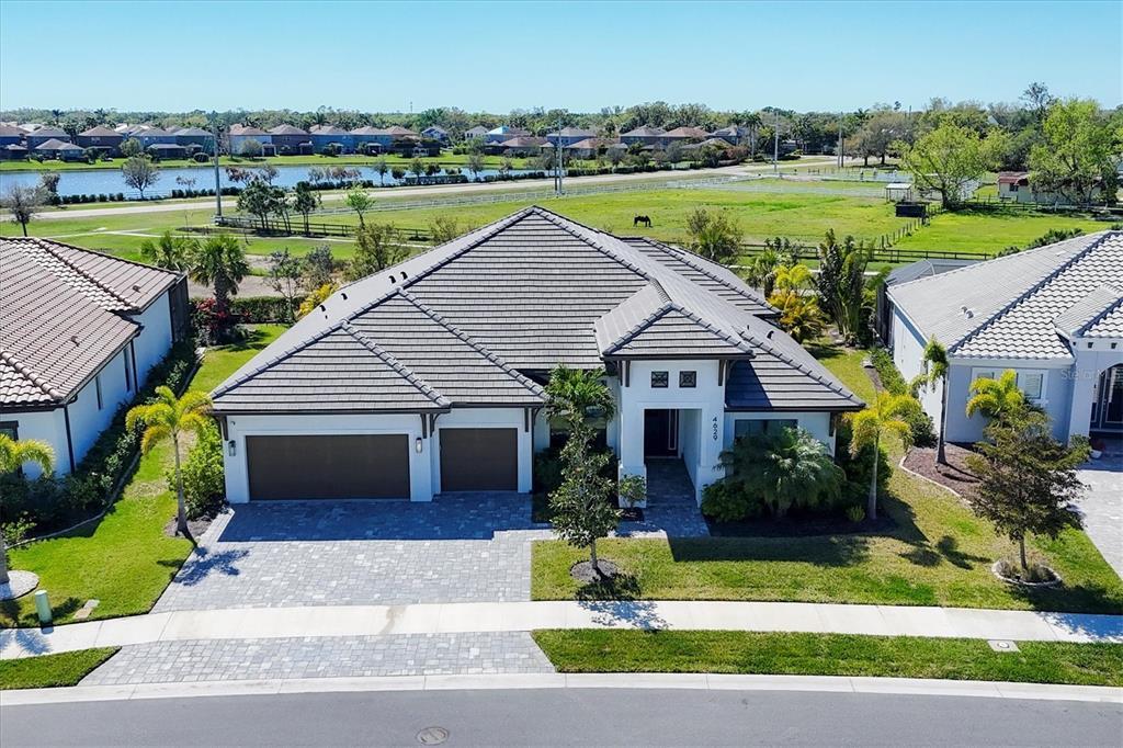 Picture of 4629 Antrim Drive, Sarasota, FL 34240