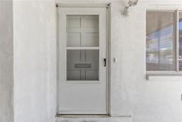 Picture of 250 NW Rosery Road Unit 314, Largo, FL 33770