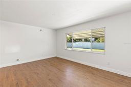 Picture of 250 NW Rosery Road Unit 314, Largo, FL 33770