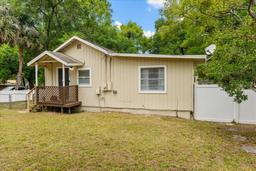 Picture of 1401 E Voorhis Avenue, Deland, FL 32724