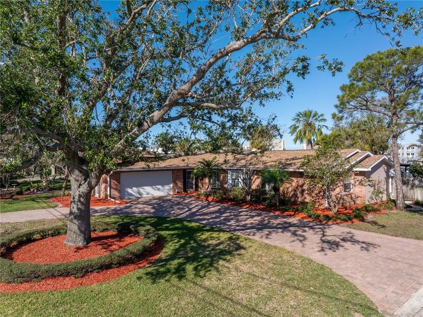 Picture of 6804 Sea Gull Drive S, St Petersburg FL 33707
