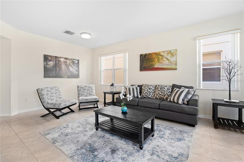 Picture of 277 Sand Ridge Drive, Davenport FL 33896