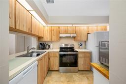 Picture of 6357 Bahia Del Mar Boulevard Unit 206, St Petersburg, FL 33715