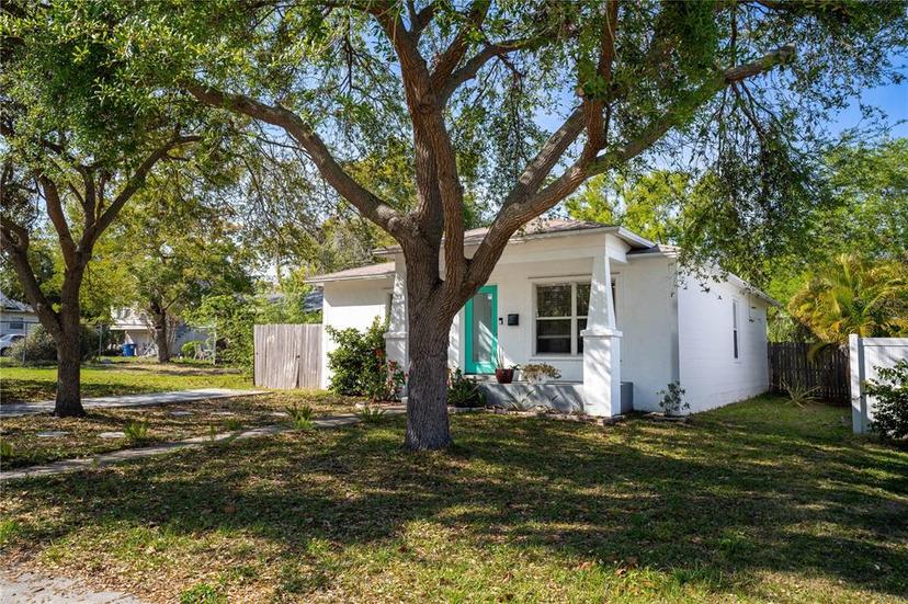 Picture of 1225 9Th Avenue S, St Petersburg FL 33705