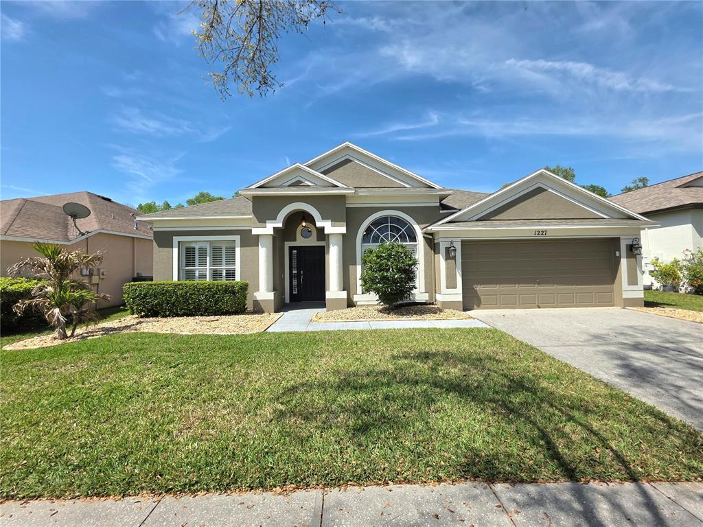 Picture of 1227 Big Creek Drive, Wesley Chapel, FL 33544