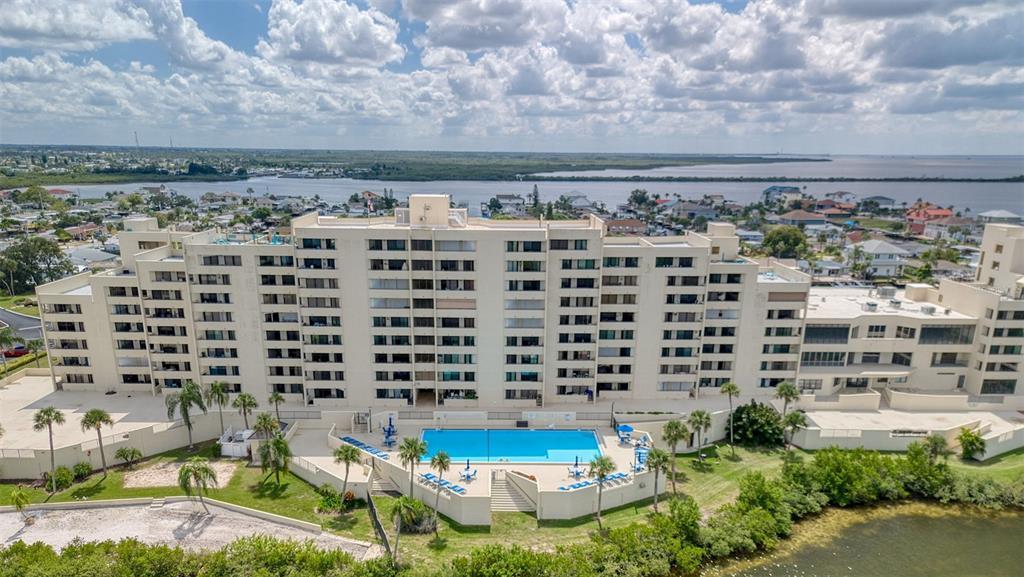 Picture of 5915 Sea Ranch Drive Unit 211, Hudson, FL 34667