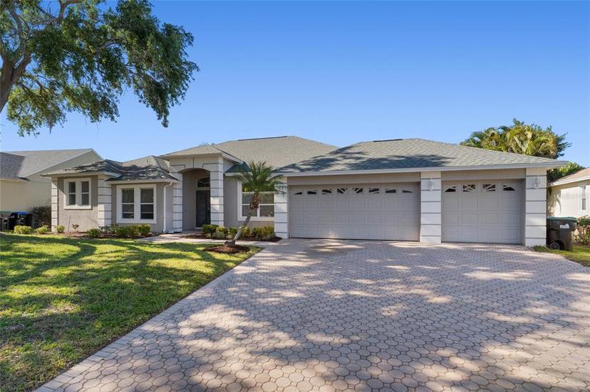 Picture of 8611 Dover Oaks Court, Orlando FL 32836