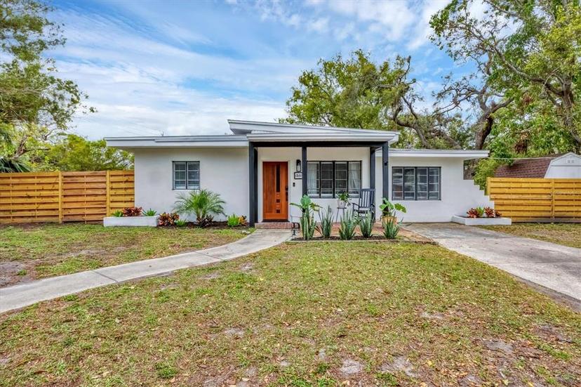 Picture of 1301 6Th Street W, Palmetto FL 34221