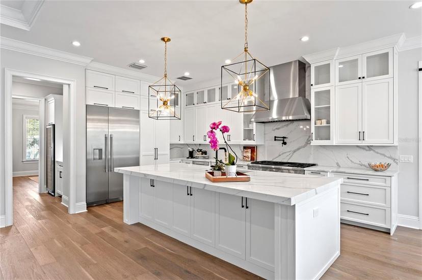 Picture of 4614 W Lowell Avenue, Tampa FL 33629