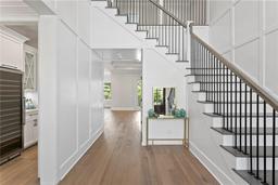 Picture of 4614 W Lowell Avenue, Tampa, FL 33629