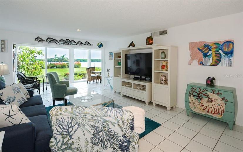 Picture of 4440 Exeter Drive Unit 103, Longboat Key FL 34228