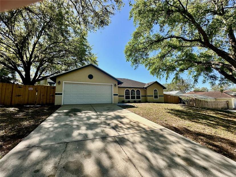 Picture of 3548 Picciola Cutoff Road, Fruitland Park FL 34731