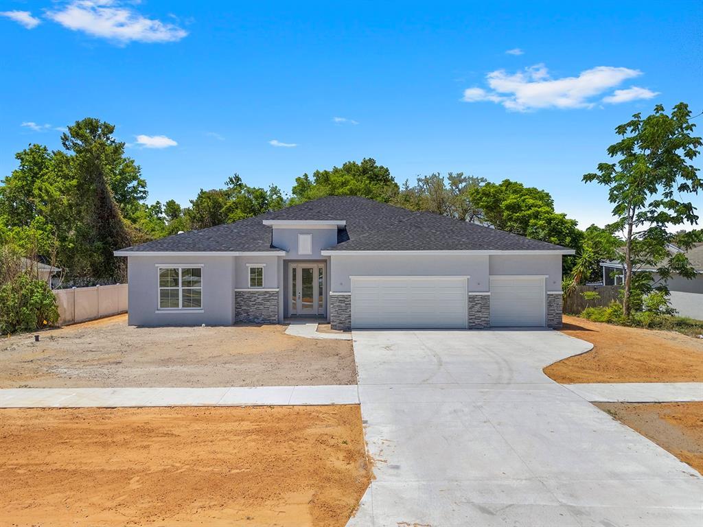 Picture of 5413 Deltona Boulevard, Spring Hill, FL 34606