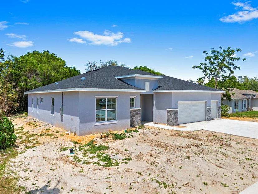 Picture of 5413 Deltona Boulevard, Spring Hill FL 34606