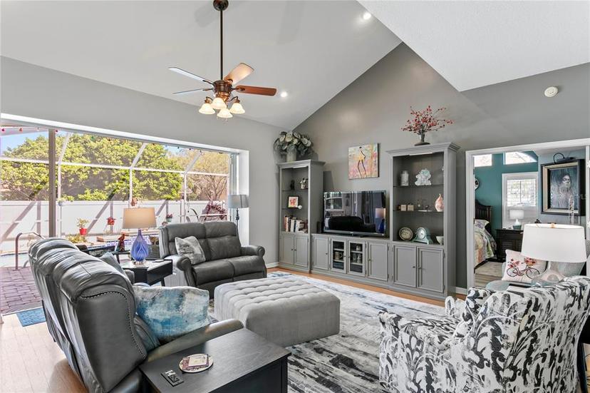 Picture of 3003 Magdalene Woods Drive, Tampa FL 33618
