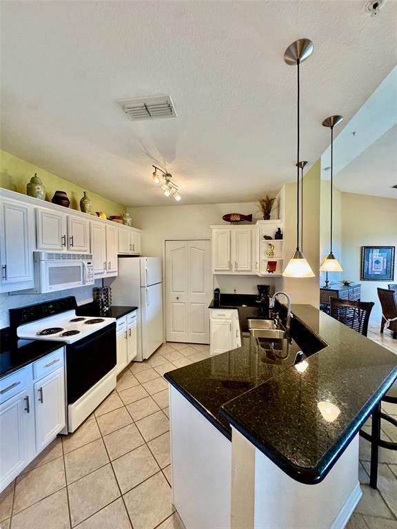 Picture of 8351 38Th Street Circle E Unit 302, Sarasota FL 34243