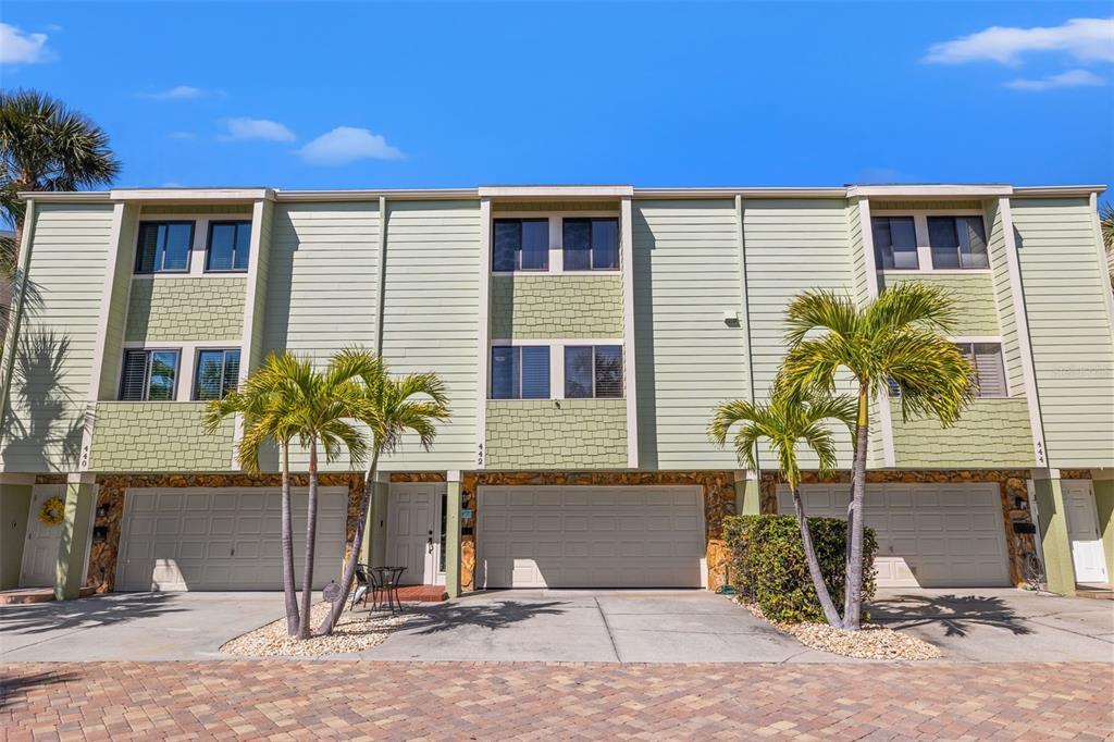 Picture of 442 Sandy Hook Road, Treasure Island, FL 33706