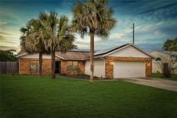 Picture of 3093 S Horizon Place, Oviedo, FL 32765