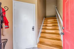 Picture of 605 Chestnut Oak Circle Unit 215, Altamonte Springs, FL 32701