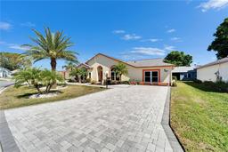 Picture of 6059 Condor Dr, Lakeland, FL 33809