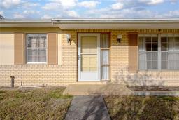 Picture of 902 Cloverleaf Boulevard, Deltona, FL 32725