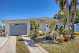 Picture of 301 Palmetto Drive Ne, Port Charlotte, FL 33952