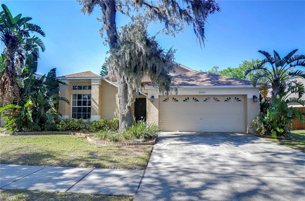 Picture of 2542 Clareside Drive, Valrico, FL 33596